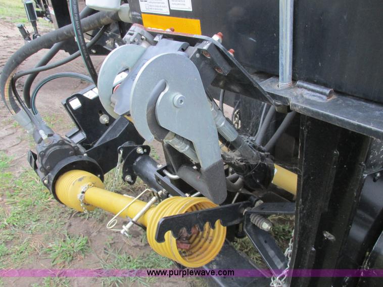 image for item A8735 2009 Honey Bee SP40 draper head