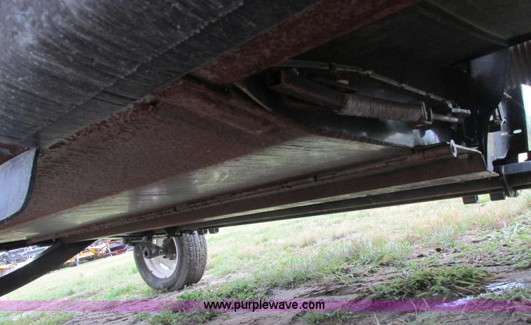 image for item A8735 2009 Honey Bee SP40 draper head