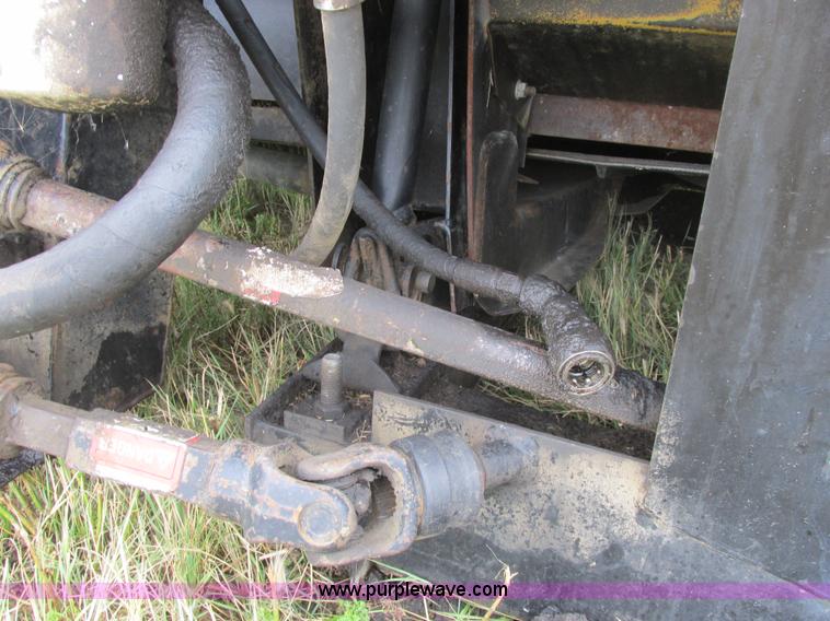 image for item A8739 1994 Mac Don draper head