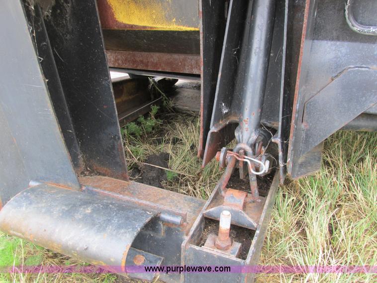 image for item A8739 1994 Mac Don draper head