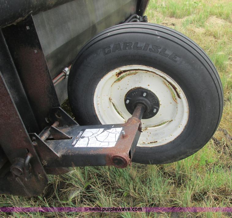 image for item A8739 1994 Mac Don draper head