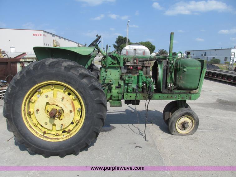 image for item AE9283 John Deere row crop tractor