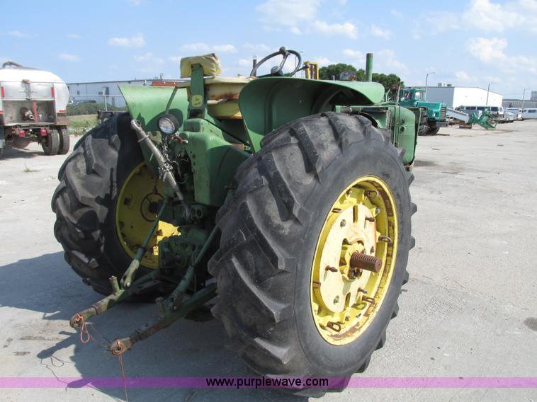 image for item AE9283 John Deere row crop tractor