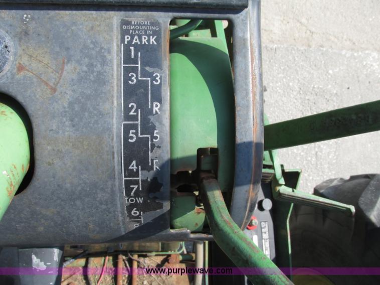 image for item AE9283 John Deere row crop tractor