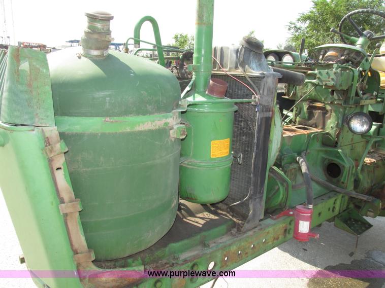 image for item AE9283 John Deere row crop tractor