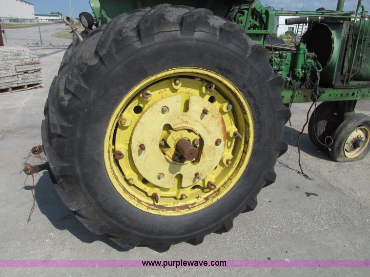 image for item AE9283 John Deere row crop tractor
