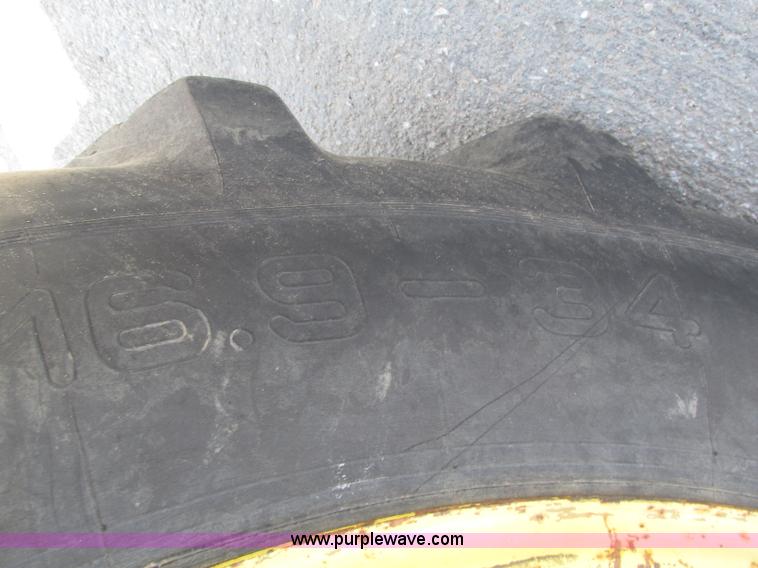 image for item AE9283 John Deere row crop tractor