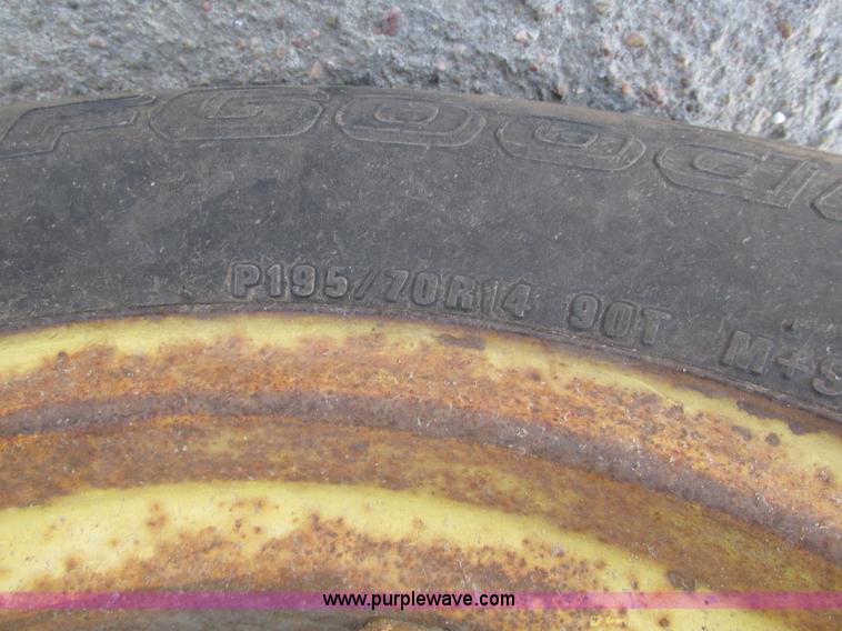 image for item AE9283 John Deere row crop tractor