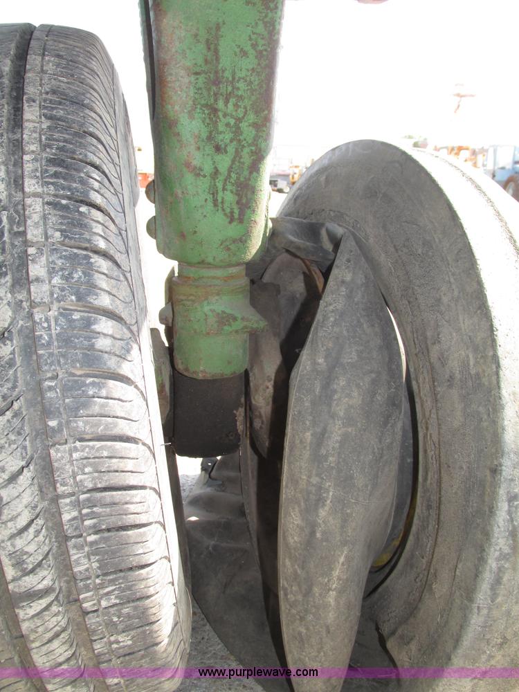 image for item AE9283 John Deere row crop tractor