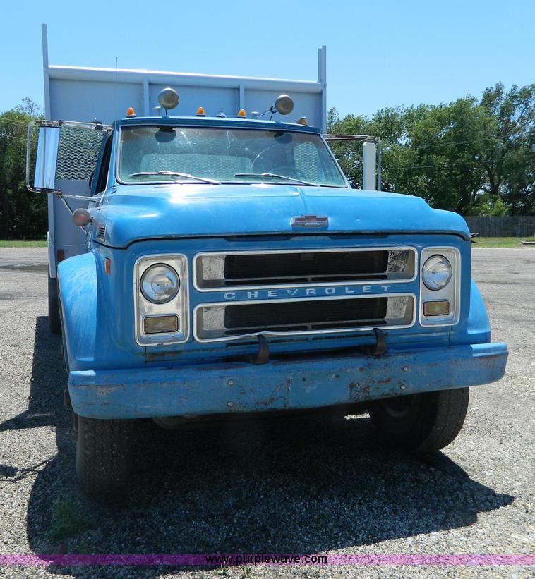 image for item AL9968 1968 Chevrolet C60 flatbed truck