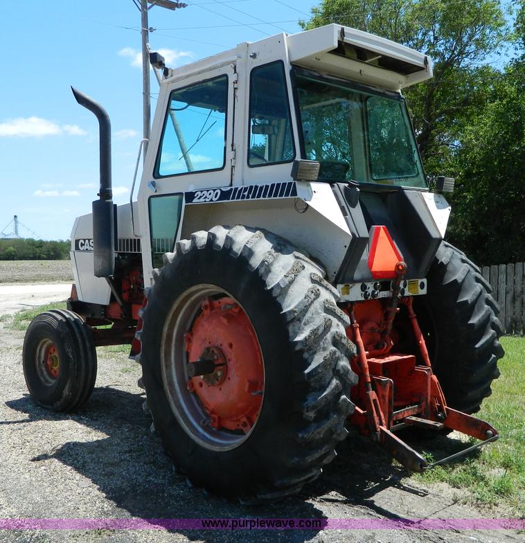 image for item AL9969 1979 Case 2290 tractor