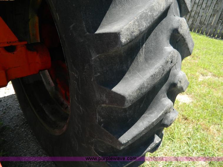 image for item AL9969 1979 Case 2290 tractor