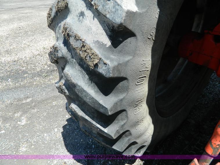 image for item AL9969 1979 Case 2290 tractor