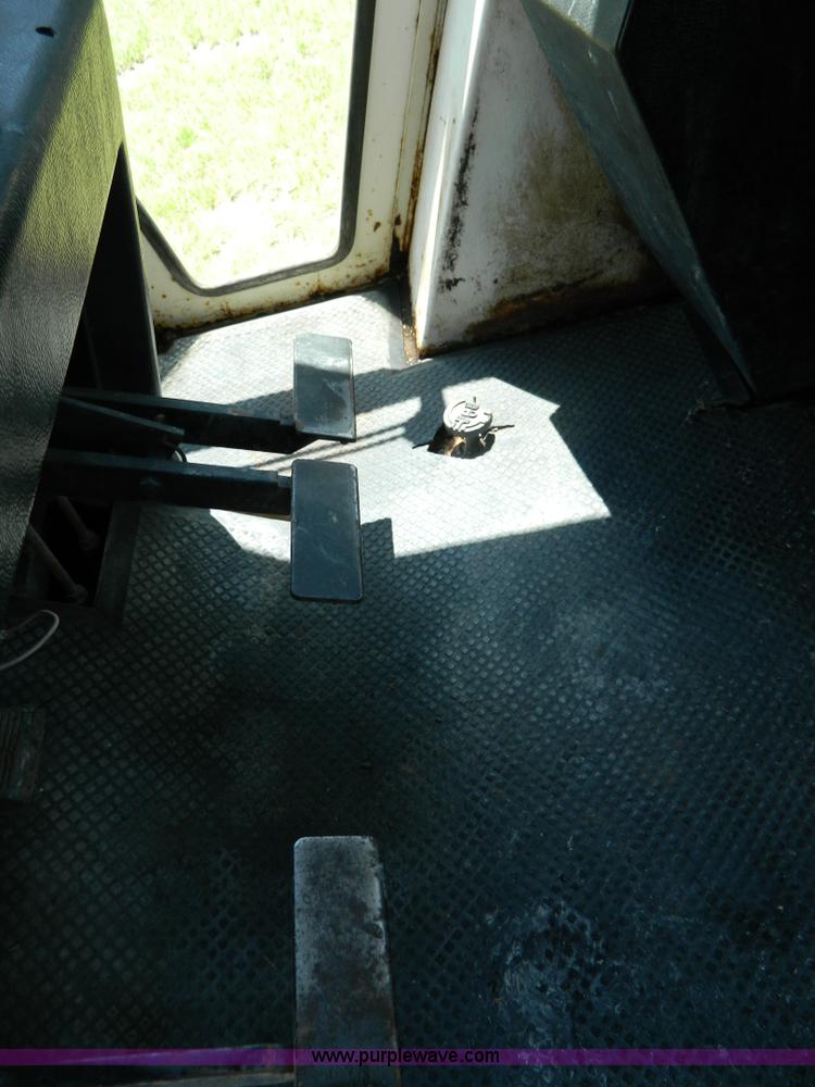 image for item AL9969 1979 Case 2290 tractor