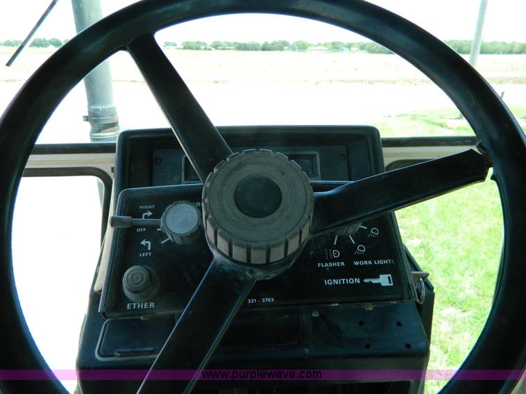 image for item AL9969 1979 Case 2290 tractor