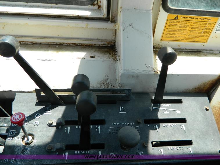 image for item AL9969 1979 Case 2290 tractor