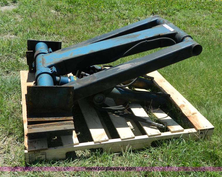 Harsh RLE50 dual cylinder under body hoist in Osborne, KS Item