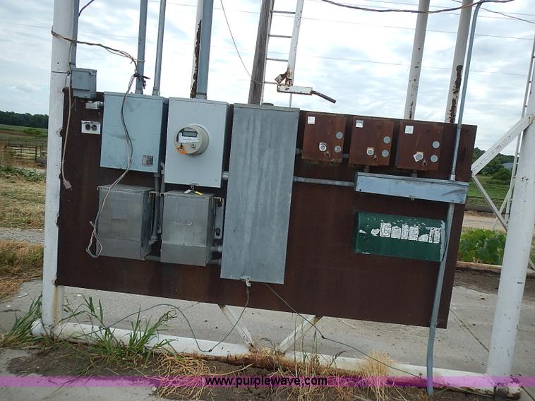 image for item BA9705 (7) 12 ton overhead bulk bins