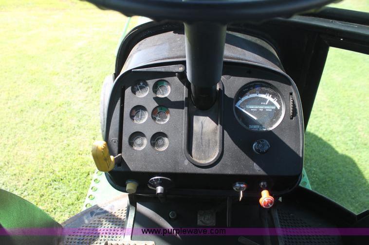 image for item F3289 John Deere 4440 tractor