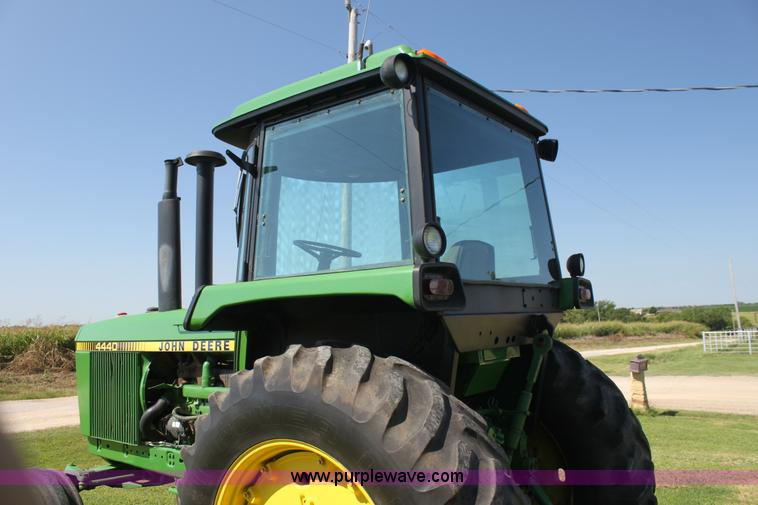 image for item F3289 John Deere 4440 tractor