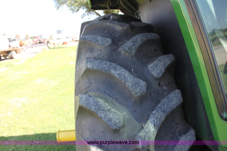 image for item F3289 John Deere 4440 tractor