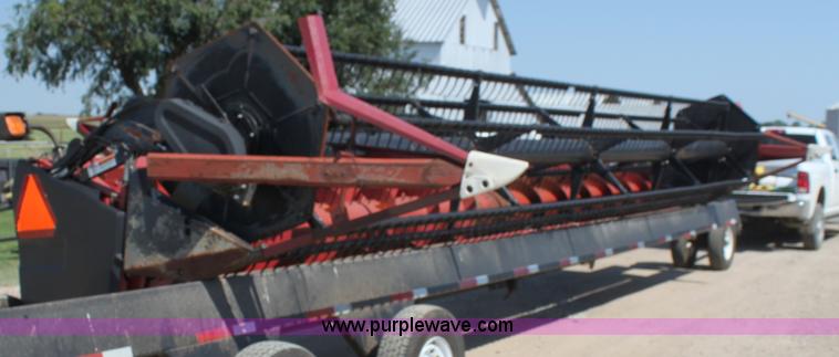 image for item F3290 2001 Case IH 1020 30' flex head