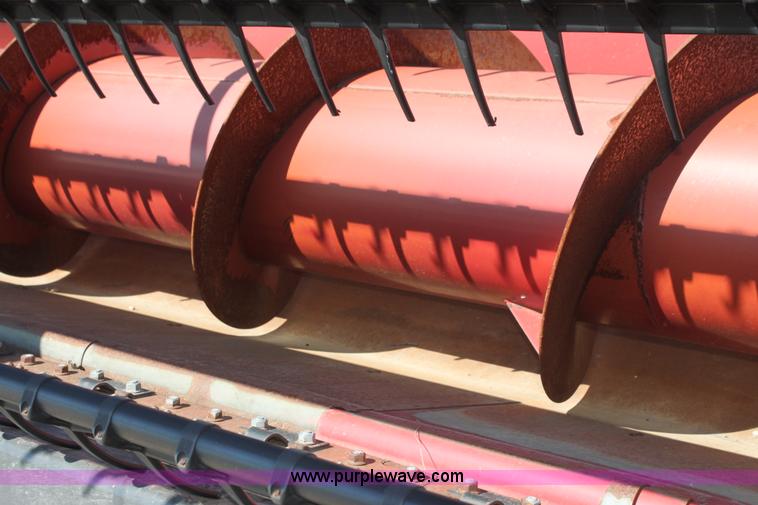 image for item F3290 2001 Case IH 1020 30' flex head