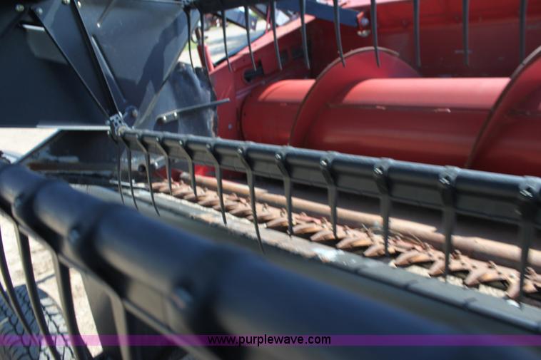 image for item F3291 1998 Case IH 1020 30' flex head