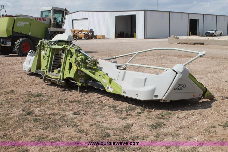 image for item H1739 2008 Claas Orbis 750 row crop head