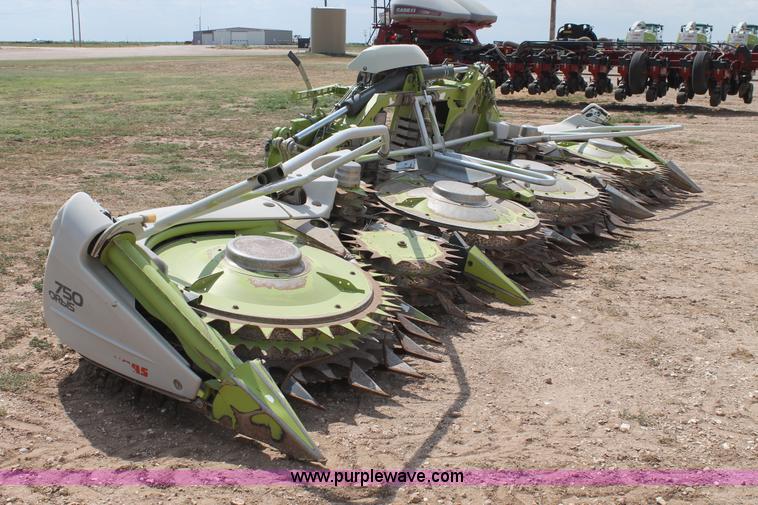 image for item H1739 2008 Claas Orbis 750 row crop head