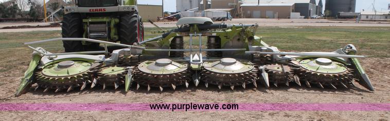 image for item H1739 2008 Claas Orbis 750 row crop head