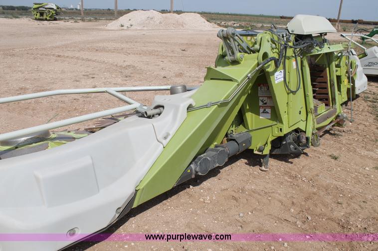 image for item H1739 2008 Claas Orbis 750 row crop head