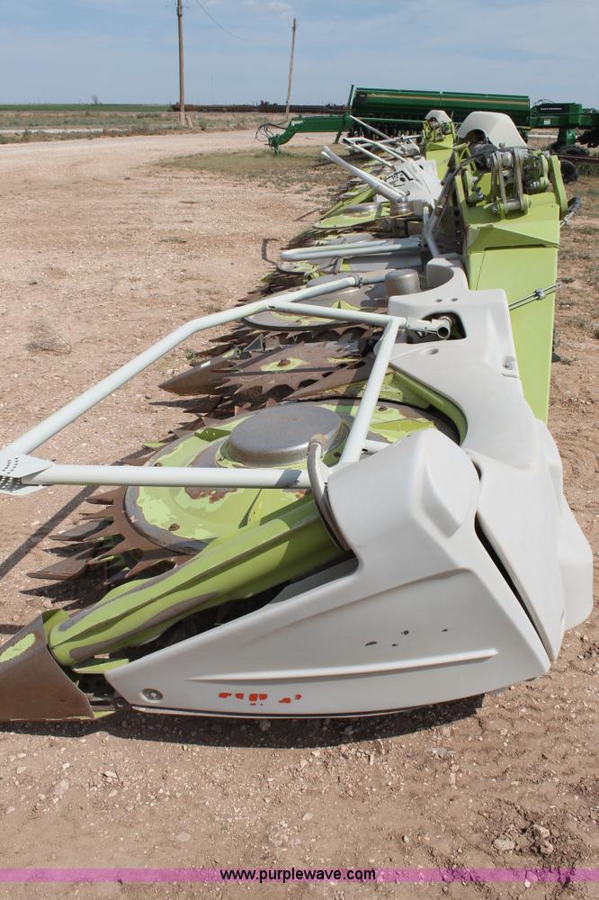 image for item H1739 2008 Claas Orbis 750 row crop head