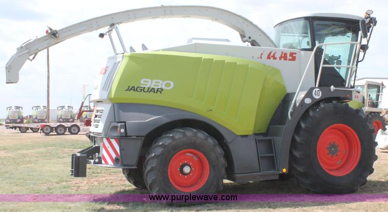 image for item H1740 2009 Claas Jaguar 980 forage harvester