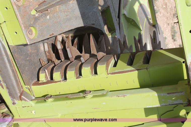 image for item H1741 2009 Claas Orbis 750 row crop head