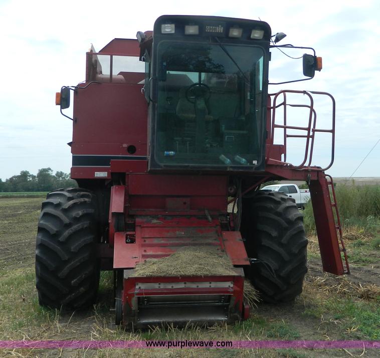 image for item H2424 1986 Case IH 1680 Axial-Flow combine