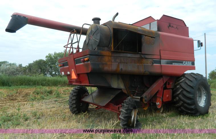 image for item H2424 1986 Case IH 1680 Axial-Flow combine