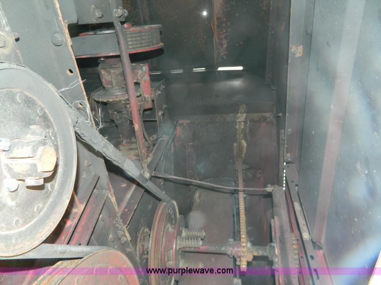 image for item H2424 1986 Case IH 1680 Axial-Flow combine