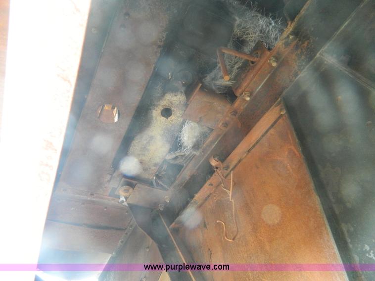 image for item H2424 1986 Case IH 1680 Axial-Flow combine