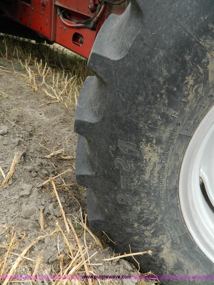 image for item H2424 1986 Case IH 1680 Axial-Flow combine