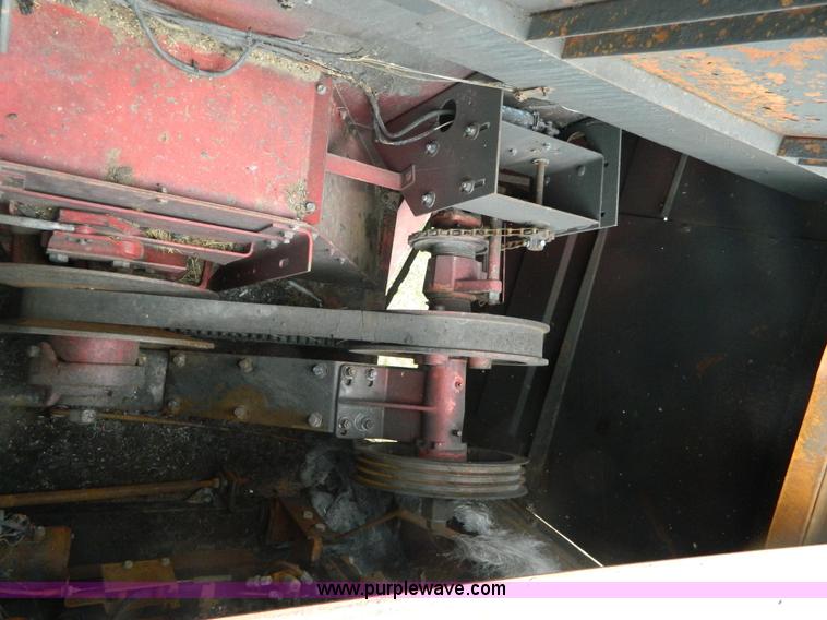 image for item H2424 1986 Case IH 1680 Axial-Flow combine