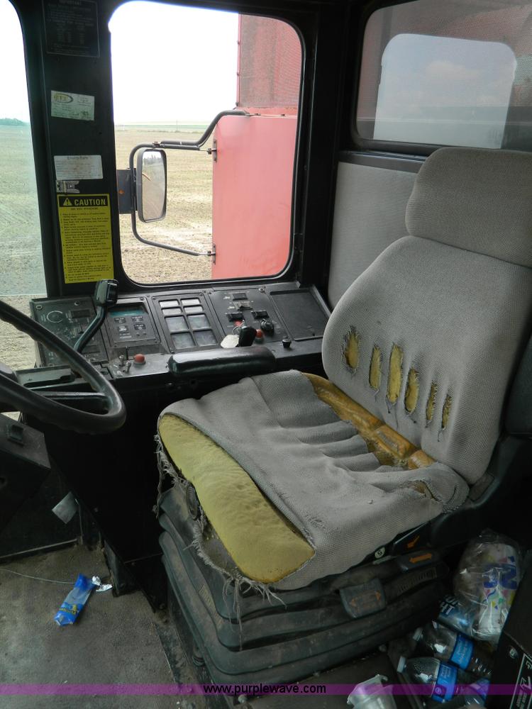 image for item H2424 1986 Case IH 1680 Axial-Flow combine