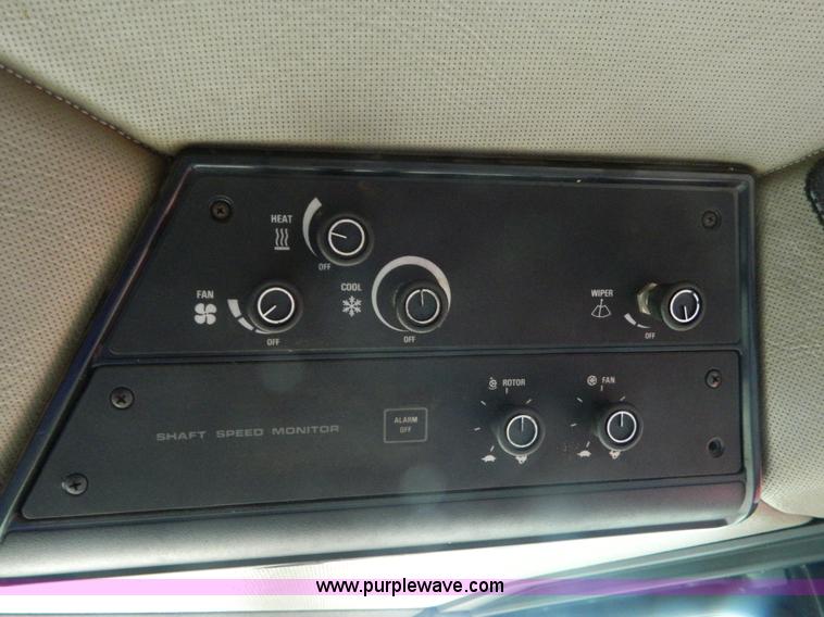 image for item H2424 1986 Case IH 1680 Axial-Flow combine