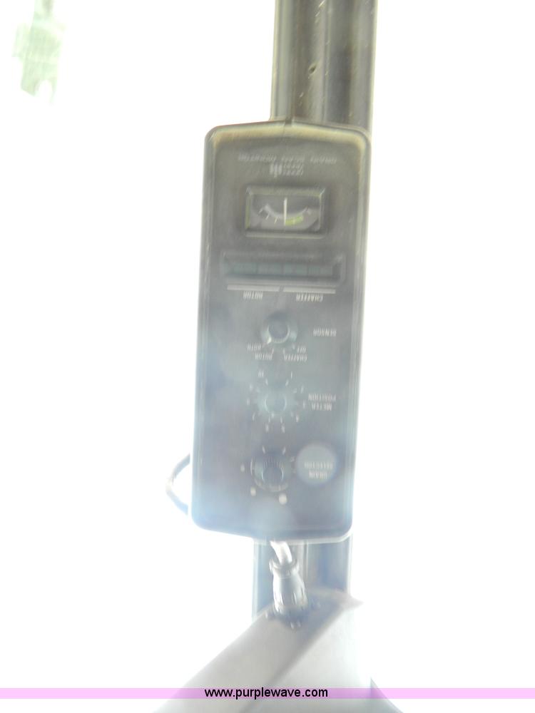 image for item H2424 1986 Case IH 1680 Axial-Flow combine