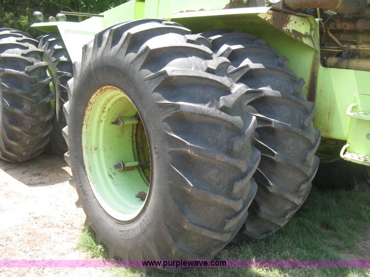 image for item H5278 1981 Steiger Panther III ST325 4WD tractor