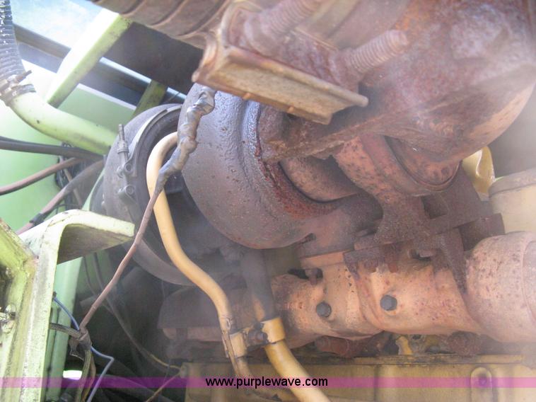 image for item H5278 1981 Steiger Panther III ST325 4WD tractor