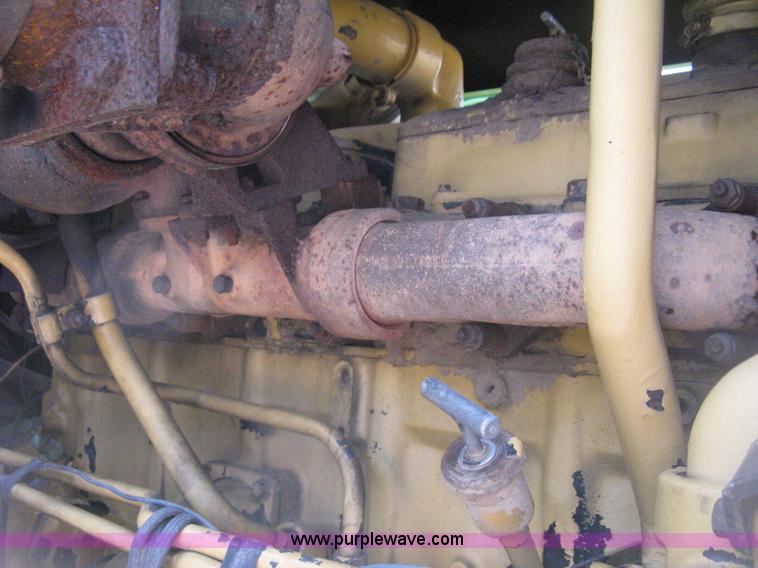 image for item H5278 1981 Steiger Panther III ST325 4WD tractor