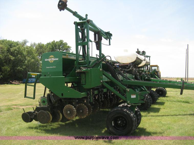 image for item H5279 2004 Great Plains 3N-4025P precision no-till drill
