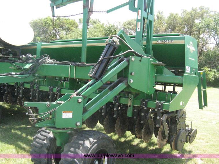 image for item H5279 2004 Great Plains 3N-4025P precision no-till drill
