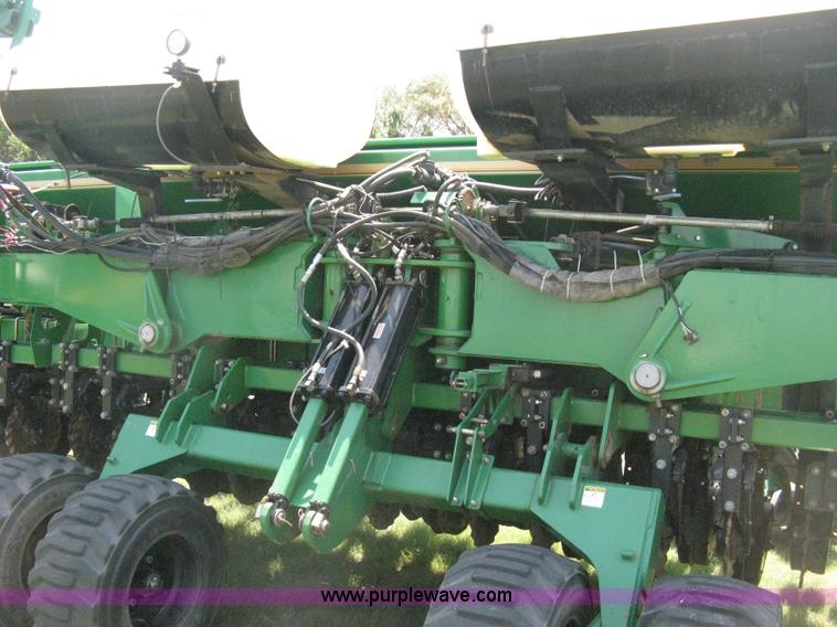 image for item H5279 2004 Great Plains 3N-4025P precision no-till drill
